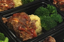 Meatloaf w/ Mashed Potatoes and Broccoli